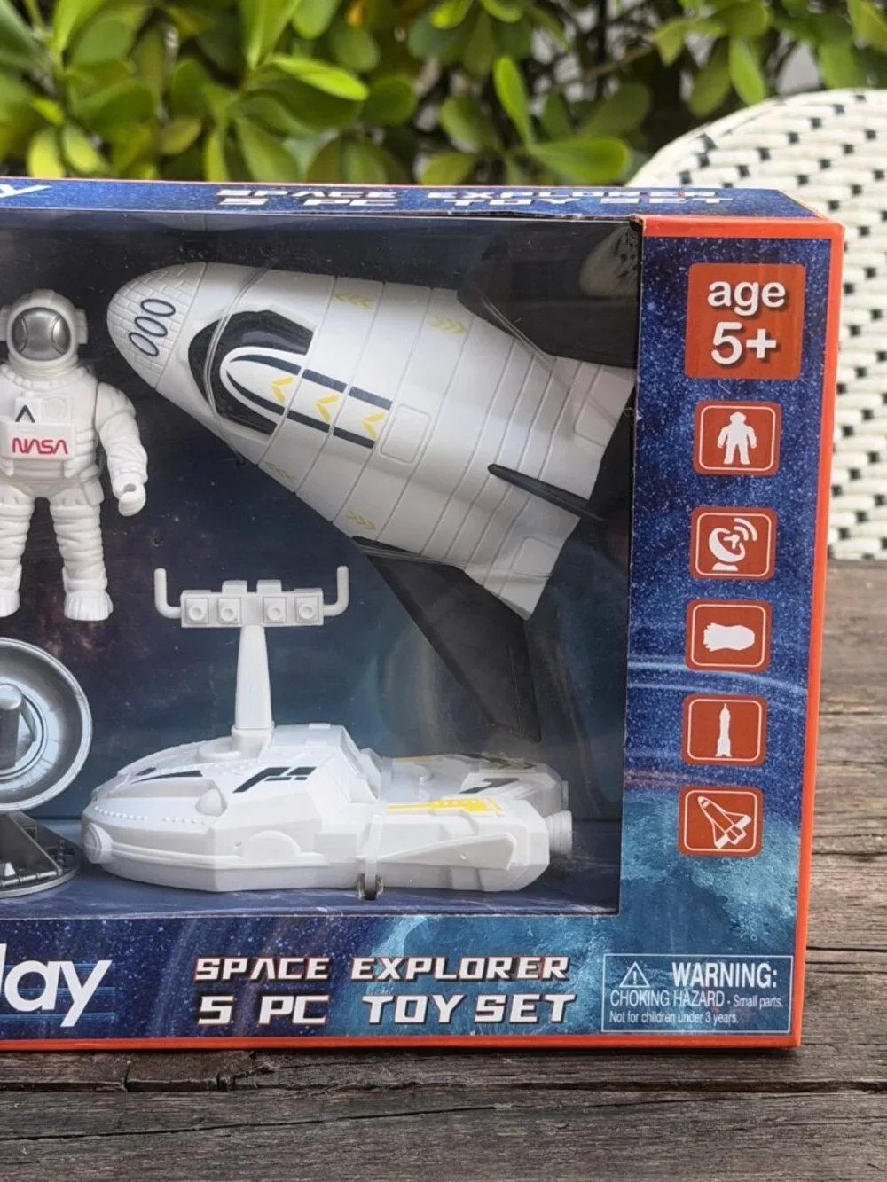 SpacePlay space explorer